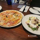 薄底披萨+免费ice cream