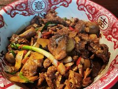 -二厨·吊桥小院·脆皮烧鸡公·本地农家菜(沿江西路店)
