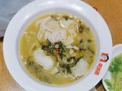-南城香·饭香串香馄饨香(青年路店)