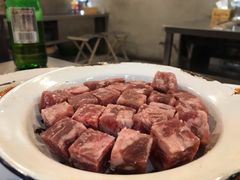 -马路牙子烧烤音乐酒馆(望京店)
