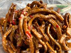 -清泉食杂店