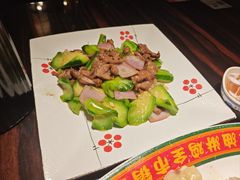 -粤·向群饭店(麓景路店)