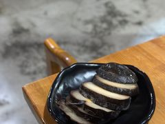 -果松木炭酸菜铜火锅·外婆参鸡汤