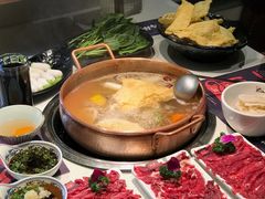 -牛村来人潮汕牛肉火锅(西单店)