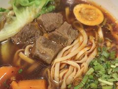 -康师傅私房牛肉面(申虹店)