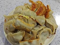 -三好食堂(煎饺·馄饨·肉饼米线·盛世广场店)