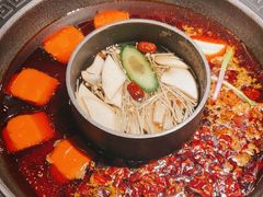 -晓宇重庆火锅(龙首店)