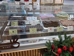 -VENCHI 闻绮(上海佛罗伦萨小镇店)