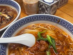 -沪西老弄堂面馆(定西路店)