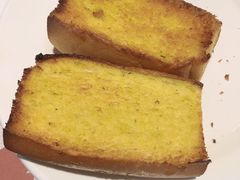 法式蒜香面包-爱丽丝牛排西餐厅(光谷步行街店)