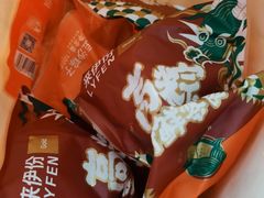-来伊份(我格广场武宁路店)