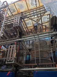 -PIPIKINGDOM皮皮王国欢乐号(欢乐海岸购物中心店)