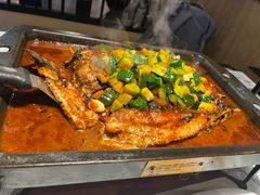 -江边城外烤全鱼(世茂广场店)