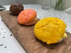 MINI彩虹菠萝油-大树餐厅(朝阳大悦城店)