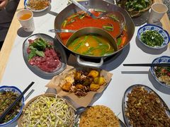 -王奋斗贵州酸汤牛肉火锅