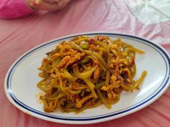 鱼香肉丝-乐乐餐厅(湘子庙街店)