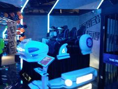 -世代星球·保龄球·镭战真人CS·团建(杨浦店)