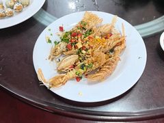 -岛中岛·海鲜大排档·万宁老字号(东澳店)