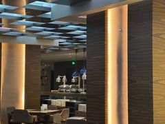 -BLU 全日制餐厅(上海安曼纳卓悦酒店)