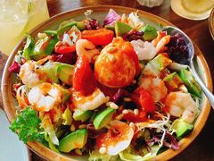 虾仁牛油果沙拉-RAC BAR(安福路店)