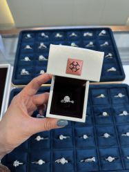 点击看大图 -Cindy Jewelry·钻戒·彩色宝石