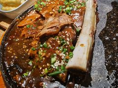 -蜜桃餐厅·伴山(湖滨商业街店)