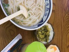 -鑫花溪牛肉米粉(印象水街都心荟店)
