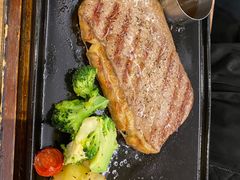 -必胜客(东大桥店)