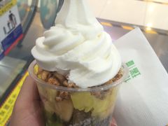 -三佰瑞冻酸奶(凯德MALL店)