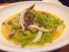 黄花菜烩猪肚-新白鹿餐厅(银泰西湖文化广场店)
