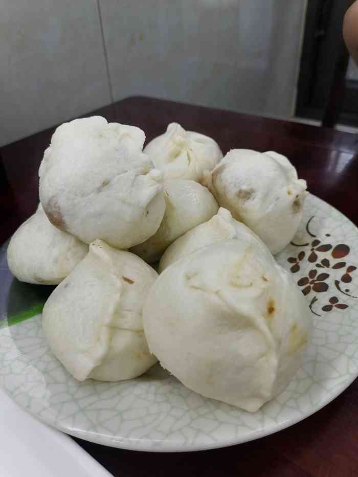 顺风清真包子铺-"不枉费我站排半天,包子太好吃了,虽然涨价..."-大众
