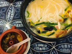 迷你汽锅鸡-桥香园过桥米线(国贸店)