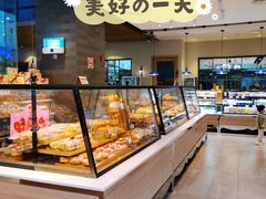 面包甜点陈列柜-巴黎贝甜(大宁国际商业广场店)