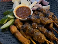 -Sunset Bar(丹绒亚路香格里拉店)