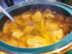 石斛老鸡炖响螺-悦秀·高级粤菜