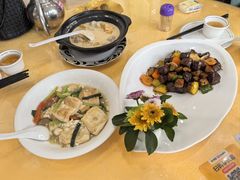 -鹏城人家海鲜酒家·23年老字号(较场尾店)