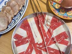 -洱火云南酸菜牛肉火锅(石景山当代商城店)