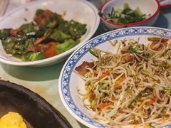 -鱼窝棚柴火铁锅炖(富山屯店)