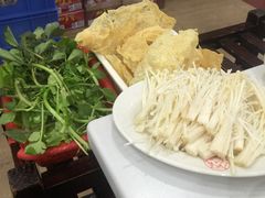 -粤潮牛肉火锅店(江南大道店)