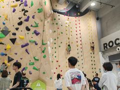-ROCKPLUS攀岩馆(环宇城店)