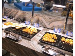 蛋挞叉烧酥-威海蓝海御华大饭店·蓝钻美食自助百汇
