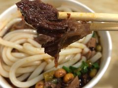 香辣叉烧牛腩粉-覃肥叔桂林米粉(粮道街店)