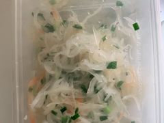 -狗撵鸭(泰山公寓店)
