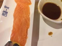 三文鱼刺身-四海一家自助餐(益田假日广场店)