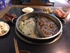 -苟味道老火锅(黄桷坪店)