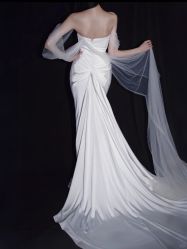 -南京宝娜嫁衣婚纱礼服馆(中央路店)
