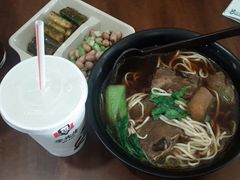 -李先生牛肉面大王(合肥火车站出站口店)