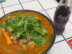 -肥汁米蘭香港米线(长宁来福士店)