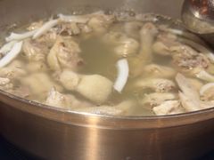-喃喃椰·糟粕醋·椰子鸡火锅(七堡花园店)