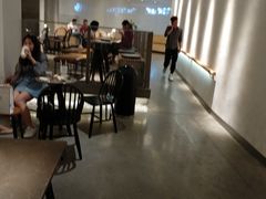 大堂-喜茶(东莞汇一城店)